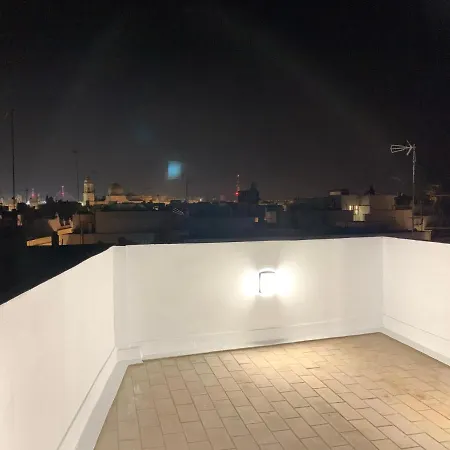 Atico Terraza Centro Ascensor Playa De La Caleta * 加的斯