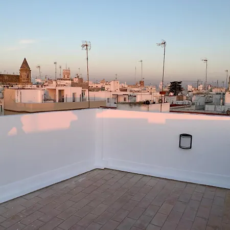 Atico Terraza Centro Ascensor Playa De La Caleta Apartment